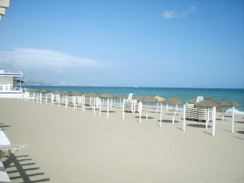 Pláž Fuengirola Costa Del Sol, zdroj: wikipedia.org