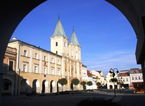 Mariánské náměstí s kostelem sv. Pavla, zdroj: wikipedia.org